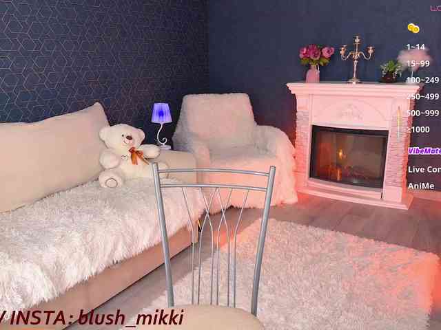 BlushMikki webcam