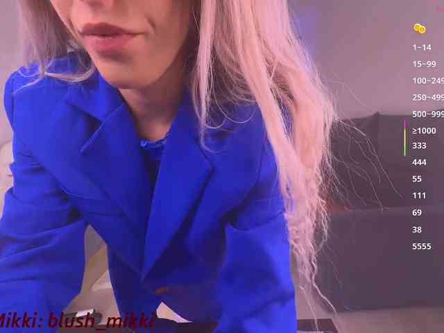 BlushMikki webcam