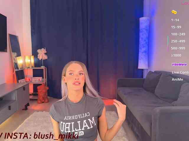 BlushMikki webcam