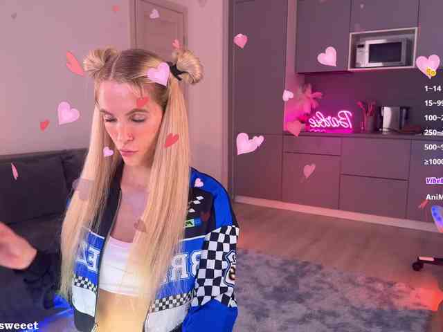 BlushMikki webcam