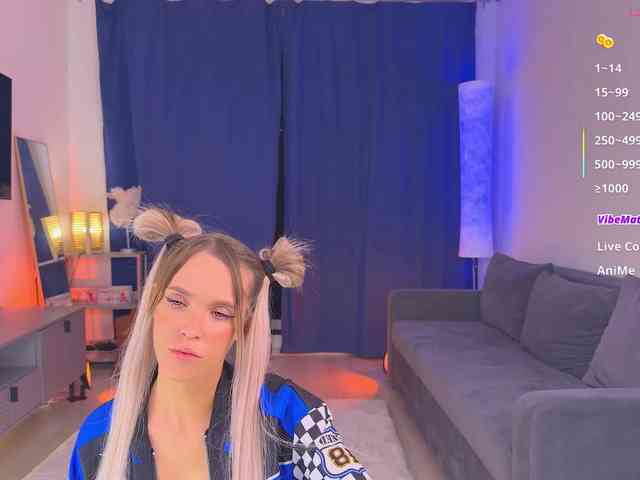 BlushMikki webcam