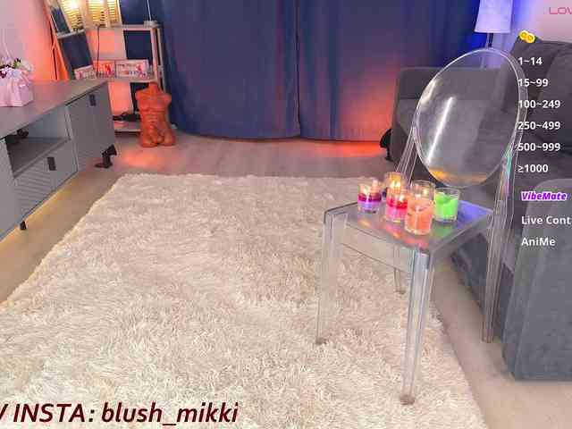 BlushMikki webcam