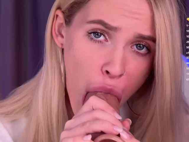 BlushMikki webcam