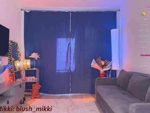 BlushMikki webcam
