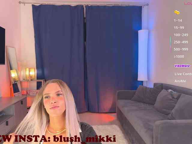 BlushMikki webcam