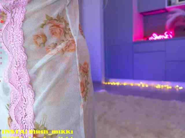 BlushMikki BlushMikki