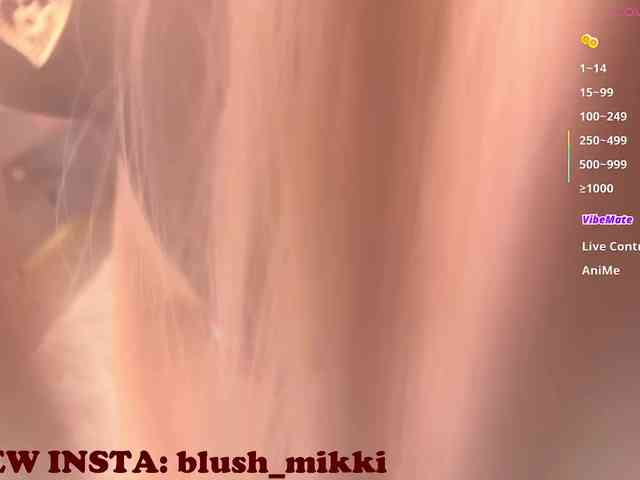 BlushMikki webcam