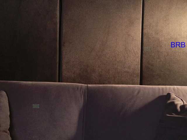 Avr0ria's BongaCams show and profile