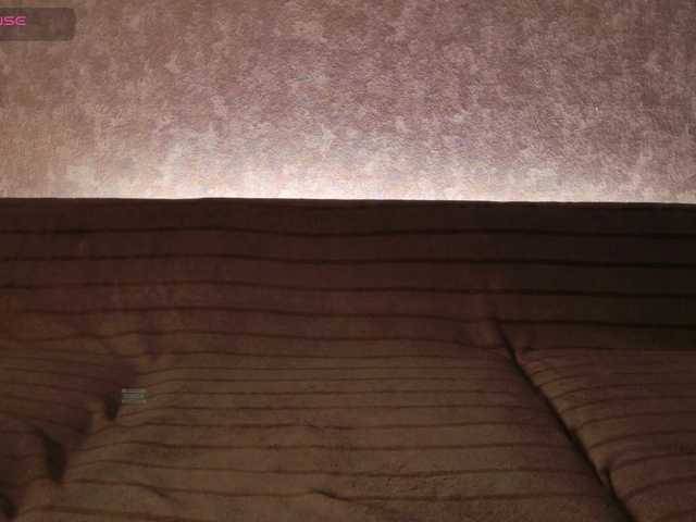 Avr0ria's BongaCams show and profile