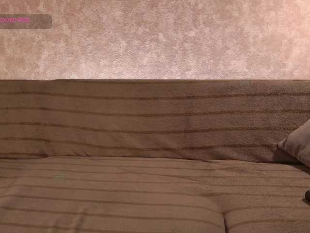 Avr0ria's BongaCams show and profile