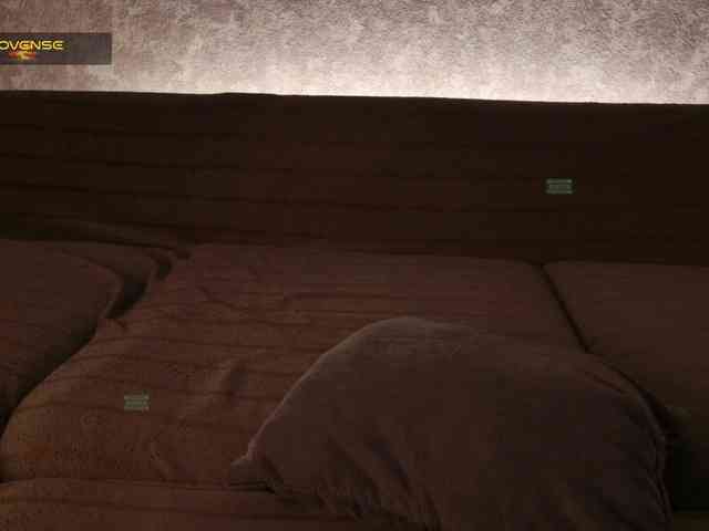 Avr0ria Live Webcam on BongaCams