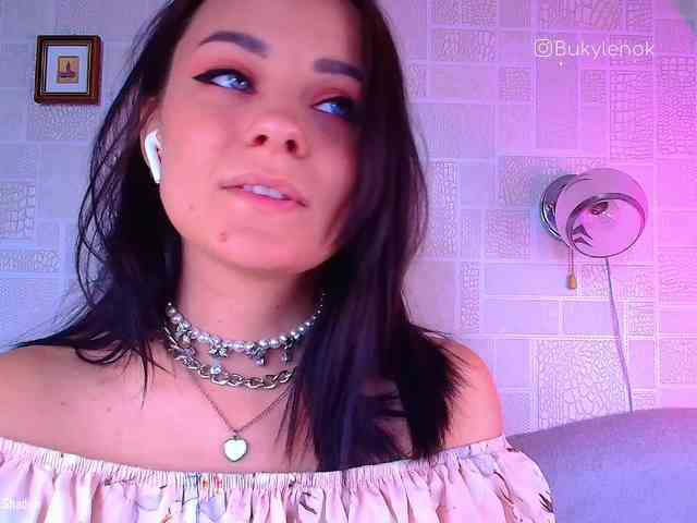 Bukylenok webcam