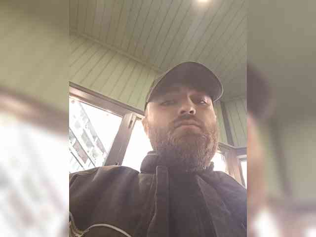 kavkazecru Live Webcam on BongaCams