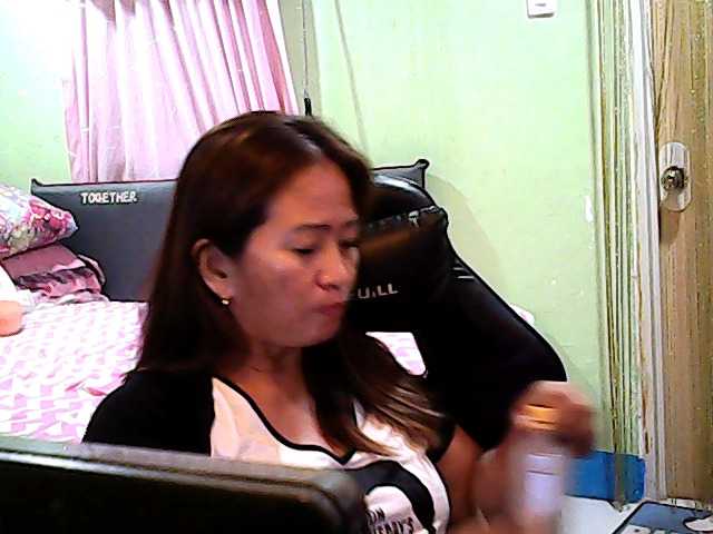 Arriane116 webcam bongacams model stream image