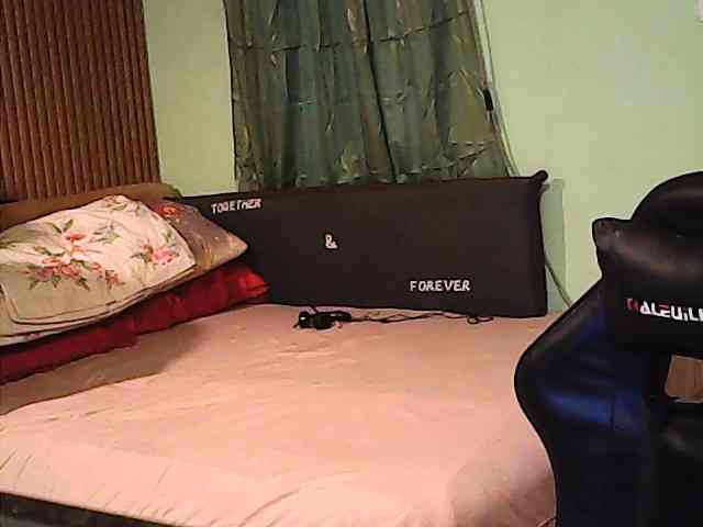 Arriane116 webcam