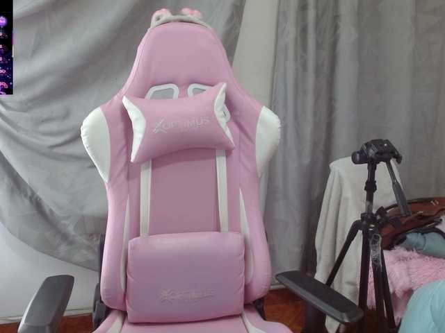 keyla01's BongaCams show and profile