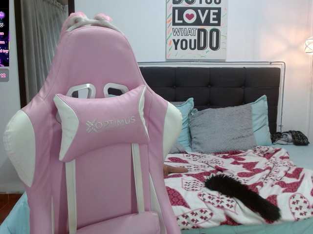 keyla01's BongaCams show and profile