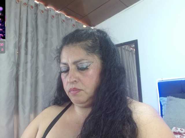 keyla01 live cam profile