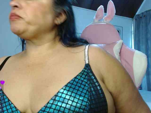 strip chat Keyla01