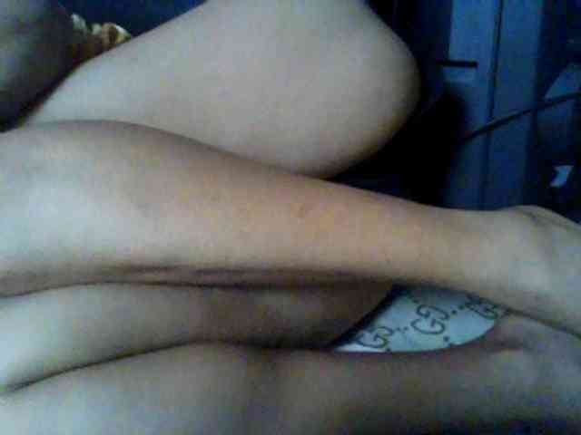 hotyummypussy webcam