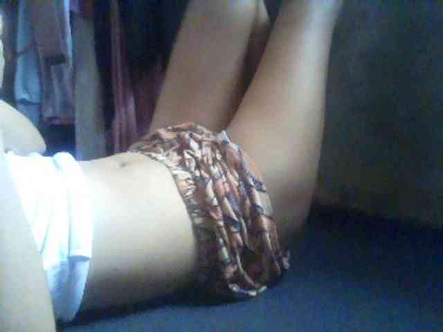 hotyummypussy webcam