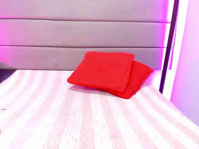 AshleyRobert AshleyRobert