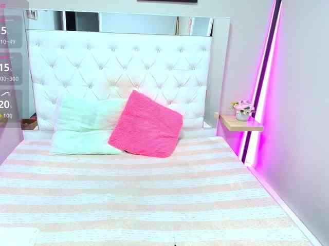 AshleyRobert AshleyRobert