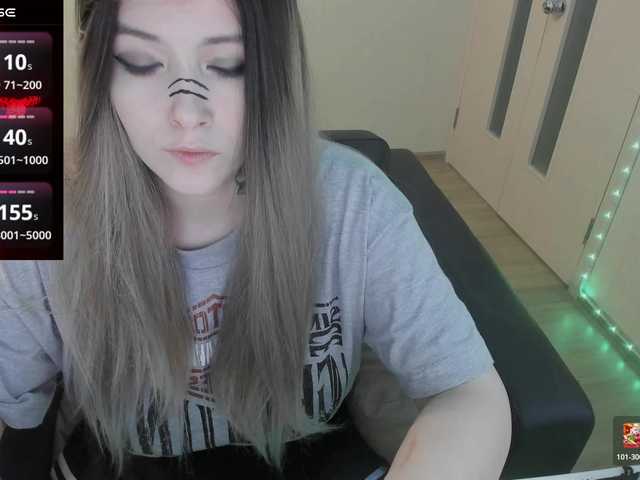 AlternativeGirl webcam