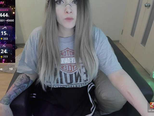 GeraBrown's BongaCams show and profile