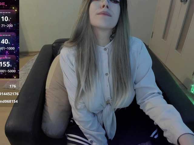 GeraBrown's BongaCams show and profile