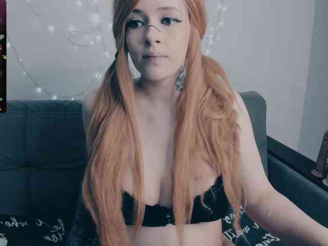 Polly_Wow webcam