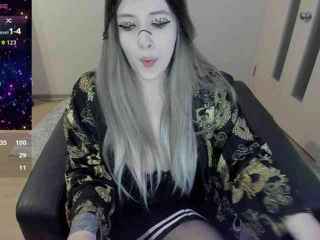 AlternativeGirl webcam