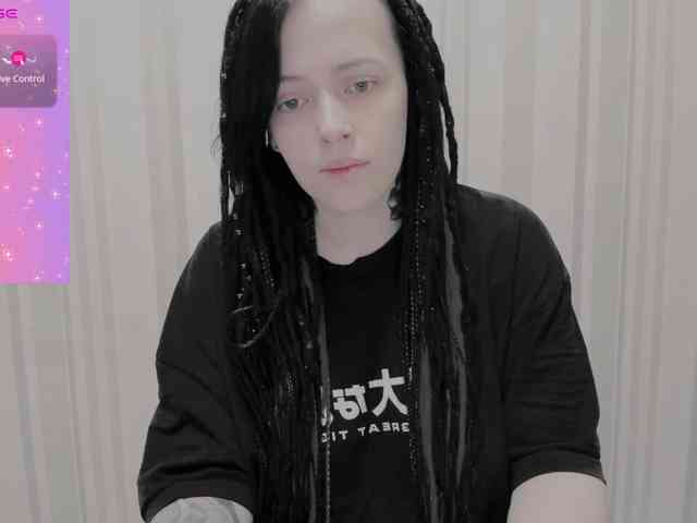 AlternativeGirl webcam