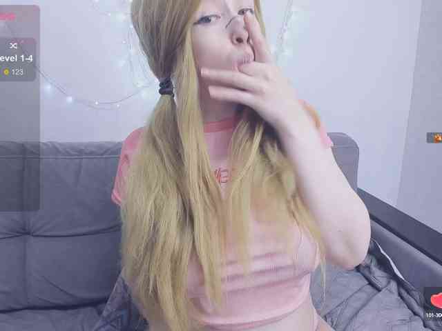 Polly_Wow webcam