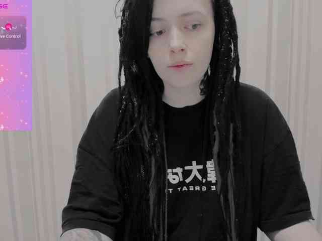 AlternativeGirl webcam