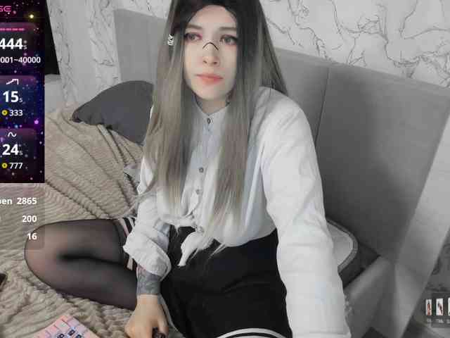 AlternativeGirl webcam