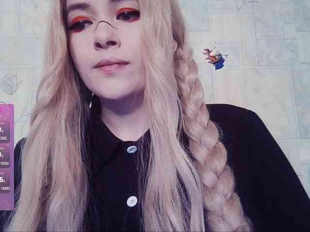 AlternativeGirl webcam