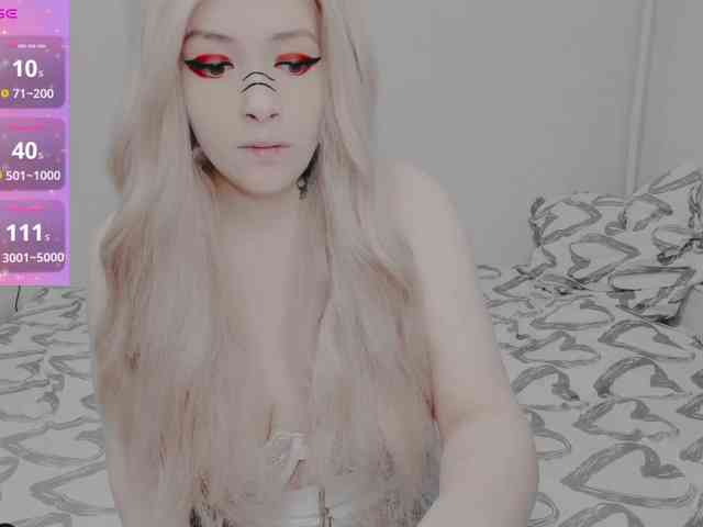 AlternativeGirl webcam