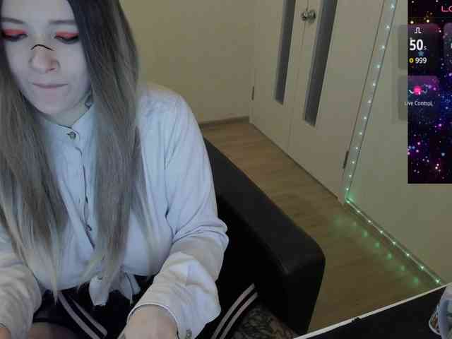 AlternativeGirl webcam