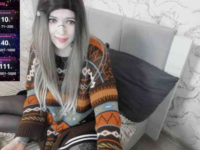 AlternativeGirl webcam