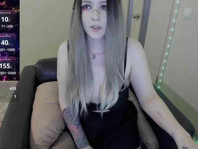 AlternativeGirl webcam