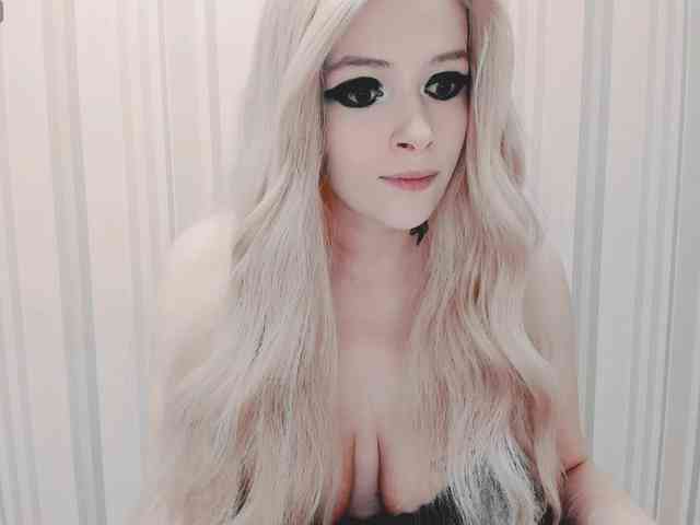 Polly_Jameson webcam