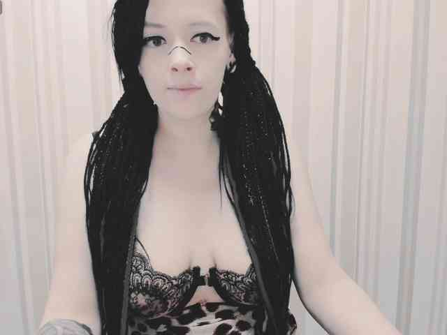 GeraBrown Live Webcam on BongaCams