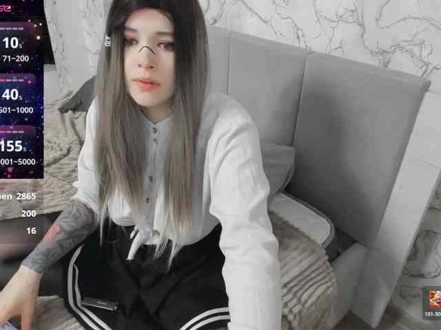 AlternativeGirl webcam
