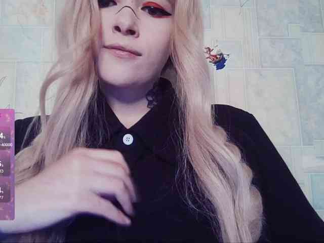 AlternativeGirl webcam