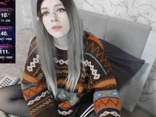 AlternativeGirl webcam