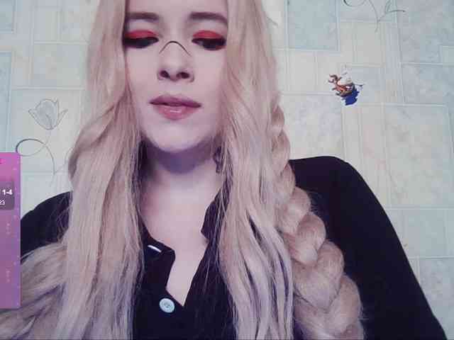 AlternativeGirl webcam