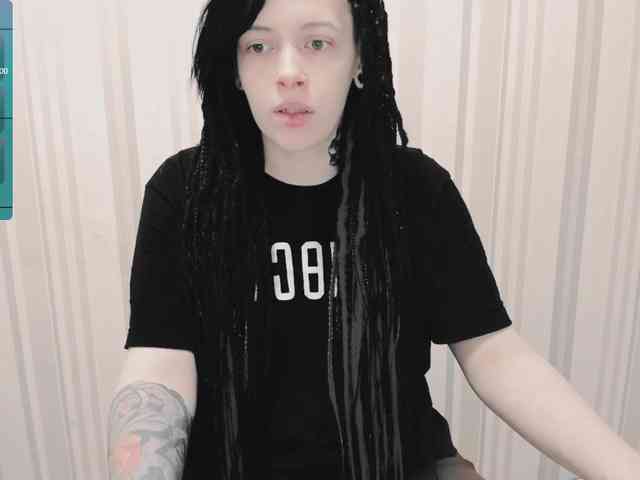 Polly_Jameson webcam