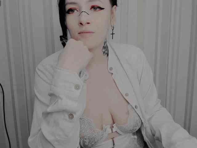 AlternativeGirl webcam