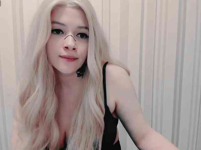 Polly_Jameson webcam